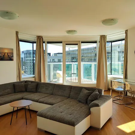 Sag Panorama 3 Castle View Free Parking Free Wi-fi Bratislava